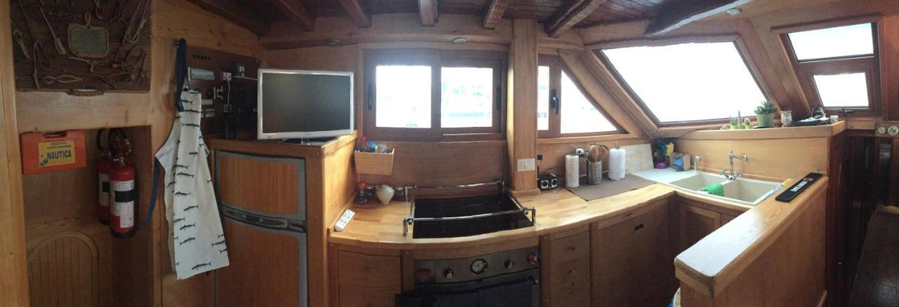 Goktuga Boat&Breakfast Syracuse Exterior foto